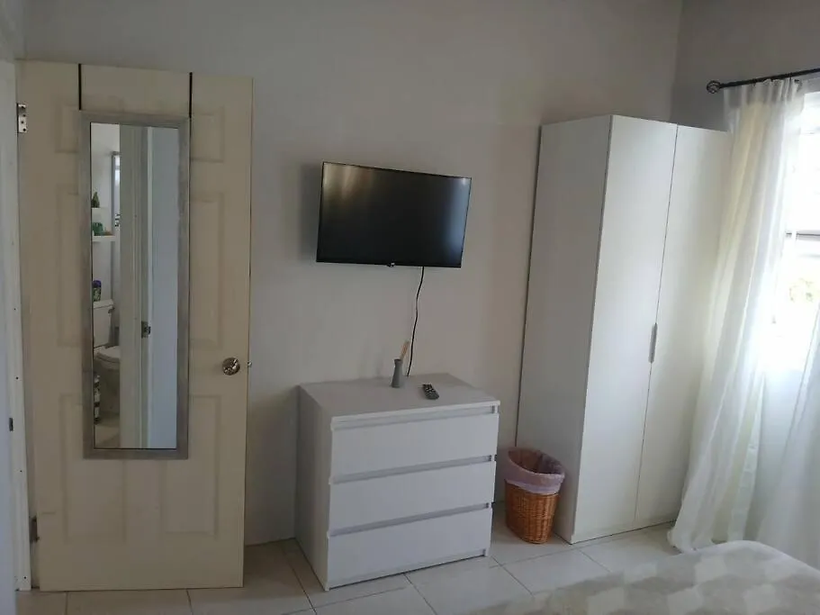 Home In Paradise Apt #2 Saint Philip